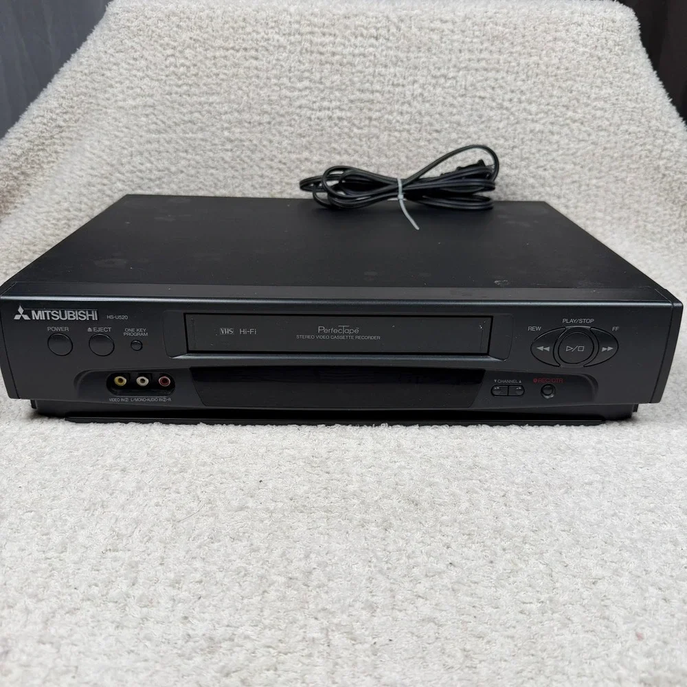 Mitsubishi HS-U520 VHS Hi-Fi Stereo Video Cassette Recorder VCR Tested No Remote